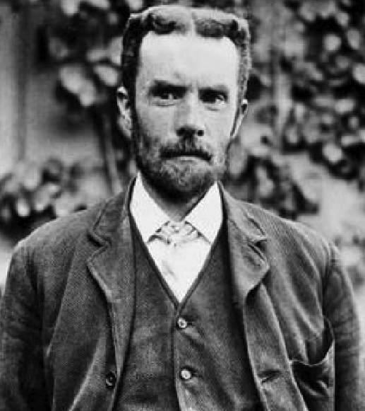 Black-and-white portrait of Oliver Heaviside.